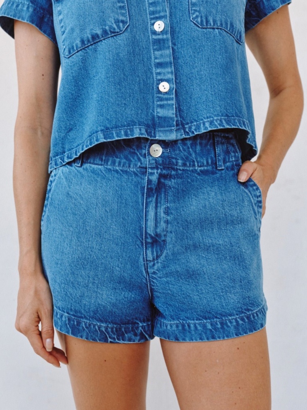 Elle Playa Trouser Short ~ Spring Horizon Wash